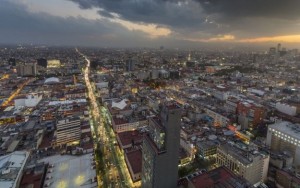 panorama-di-citta-del-messico-illuminata[1]